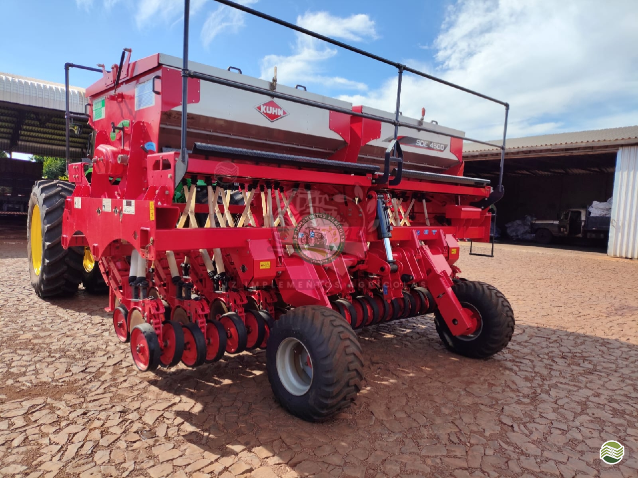 SEMEADEIRA KUHN SDE 4500 JZ Implementos Agrícolas TOLEDO PARANÁ PR